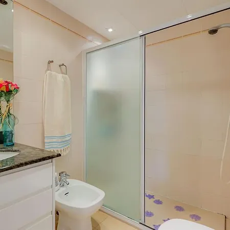 Ba Windsor 13 * Blanes